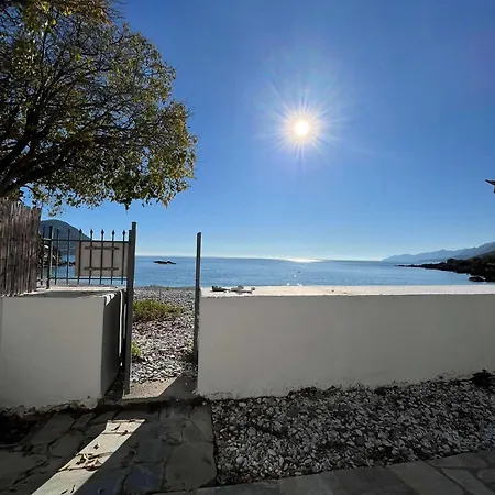 Nyaraló Almia Khalkia