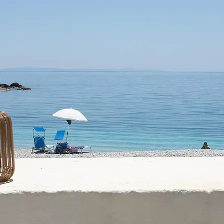 Almia 別荘 Khalkia