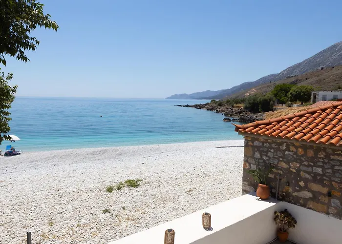 Дом отдыха Almia *